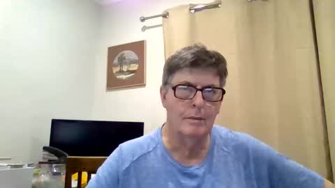 Desmon1958 online show from April 2026 10:13:01 AM