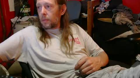 Snapshot of desolation2012 chatting on July 2026 11:58:01 AM desolation2012 online show from July 2026 11:58:01 AM