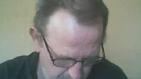 Snapshot of destelp chatting on June 2026 12:19:01 PM destelp online show from June 2026 12:19:01 PM
