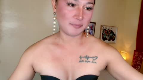 Snapshot of destenierose chatting on July 2026 12:35:02 AM destenierose online show from July 2026 12:35:02 AM