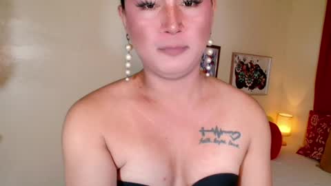 Snapshot of destenierose chatting on July 2026 02:06:02 AM destenierose online show from July 2026 02:06:02 AM