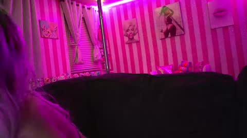 Snapshot of destiny_702 chatting on September 2025 11:03:01 AM IMMACULATE BEAUTY online show from September 2025 11:03:01 AM