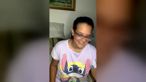 Snapshot of destrukturada chatting on April 2026 07:45:01 AM Destrukturada online show from April 2026 07:45:01 AM
