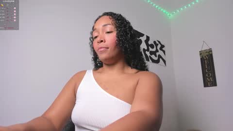 desty_y online show from September 2025 05:10:02 AM