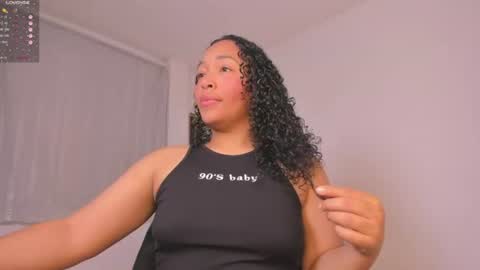 Snapshot of desty_y chatting on July 2026 09:24:01 AM desty_y online show from July 2026 09:24:01 AM