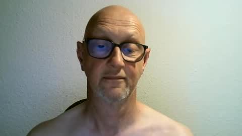 Snapshot of devbiuwe chatting on July 2026 04:05:02 PM devbiuwe online show from July 2026 04:05:02 PM