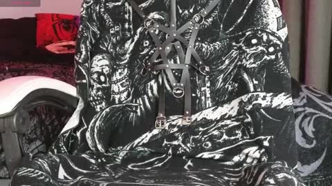 devil_s_bride online show from April 2026 06:41:01 PM