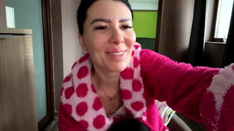 Tina online show from February 2026 05:40:02 AM