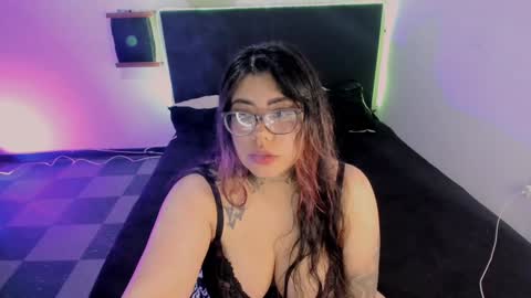  L I NA  online show from January 2025 11:56:01 PM