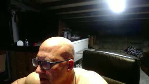 Donthate73 online show from May 2026 01:44:01 AM