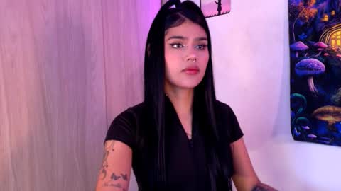 Sara 3 online show from November 2025 09:36:01 PM