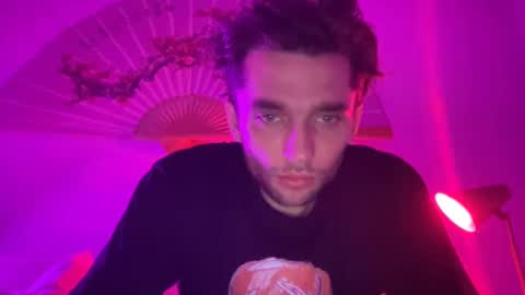 Snapshot of devyy333 chatting on December 2024 09:50:02 AM devyy333 online show from December 2024 09:50:02 AM