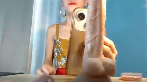 Snapshot of dexie121698 chatting on February 2025 02:33:01 AM dexie121698 online show from February 2025 02:33:01 AM