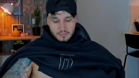 JULIAN online show from April 2026 11:13:02 PM