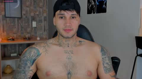 JULIAN online show from June 2026 10:05:02 PM