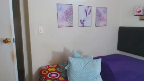 Paola online show from January 2025 02:41:01 PM