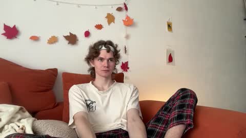 Di Alex online show from November 2025 08:25:02 AM