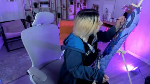 Dia online show from September 2025 05:35:02 PM