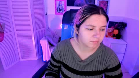 Dia online show from September 2025 08:46:01 PM