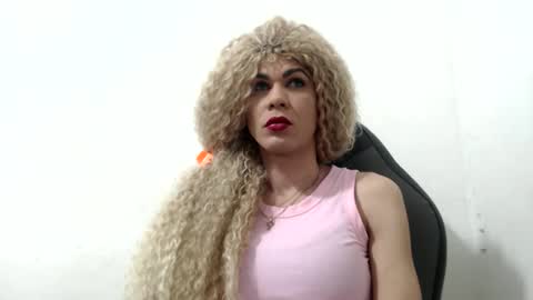 diabla_sexy22cm online show from October 2025 09:54:01 AM