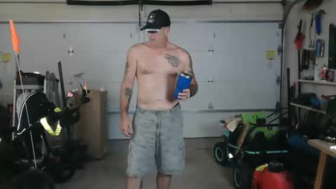 Yeti online show from April 2026 08:39:01 PM