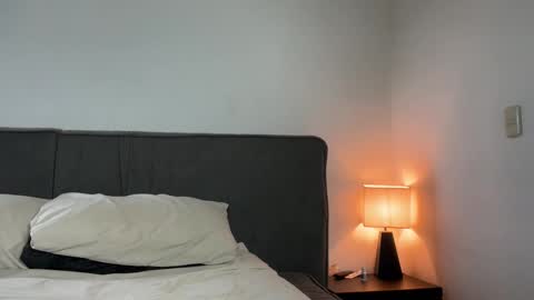 Diego online show from February 2025 09:51:01 PM