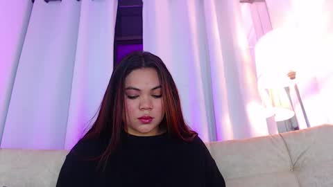 Snapshot of diamond_canela chatting on March 2025 04:14:01 AM diamond_canela online show from March 2025 04:14:01 AM
