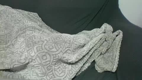 Snapshot of diamond_couple_82 chatting on February 2025 09:11:01 AM diamond_couple_82 online show from February 2025 09:11:01 AM