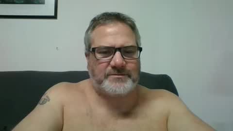 Snapshot of diamond_couple_82 chatting on March 2025 05:18:02 AM diamond_couple_82 online show from March 2025 05:18:02 AM