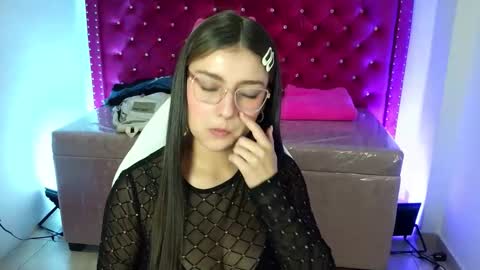 Snapshot of diamond_juliana_ chatting on April 2026 03:08:02 AM diamond_juliana_ online show from April 2026 03:08:02 AM