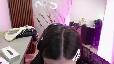 Snapshot of diamond_juliana_ chatting on April 2026 03:21:02 AM diamond_juliana_ online show from April 2026 03:21:02 AM