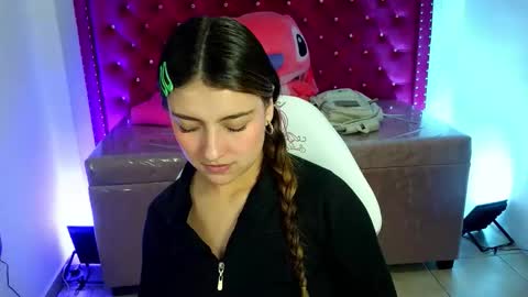 Snapshot of diamond_juliana_ chatting on April 2026 03:13:02 AM diamond_juliana_ online show from April 2026 03:13:02 AM