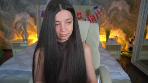 Snapshot of diamondeyeess chatting on July 2026 05:25:02 AM Sasha online show from July 2026 05:25:02 AM