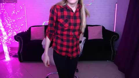 DiamondNina online show from February 2026 09:05:02 PM