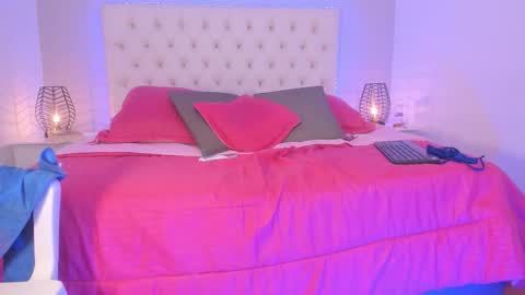 Diana Tamayo online show from November 2025 10:42:01 PM