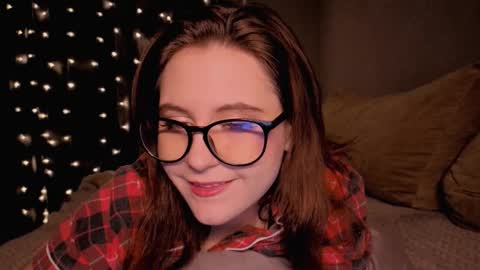 Diana online show from December 2025 02:06:01 AM