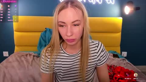 Snapshot of diana_garrett chatting on February 2025 02:45:01 PM Diana  online show from February 2025 02:45:01 PM