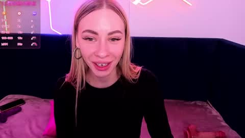 Snapshot of diana_garrett chatting on February 2025 02:49:01 PM Diana  online show from February 2025 02:49:01 PM