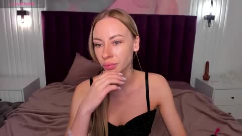 Snapshot of diana_garrett chatting on October 2025 01:25:01 AM Diana  online show from October 2025 01:25:01 AM