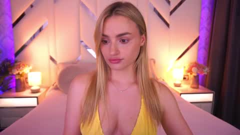 Snapshot of diana_nova chatting on June 2026 01:48:02 PM diana_nova online show from June 2026 01:48:02 PM