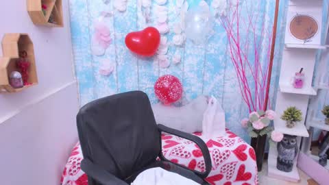 Diana online show from February 2025 02:54:02 PM