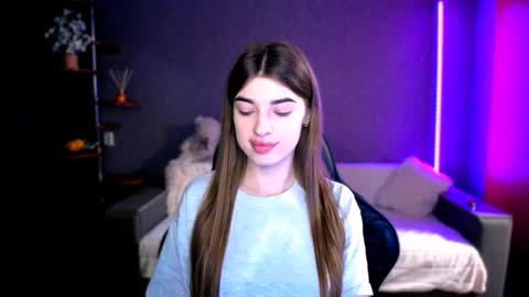 Snapshot of dianaa_lee chatting on September 2025 05:05:02 PM DIANA online show from September 2025 05:05:02 PM