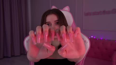 Diana online show from January 2025 09:50:01 PM