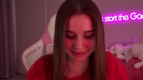 Diana online show from February 2025 04:08:02 AM