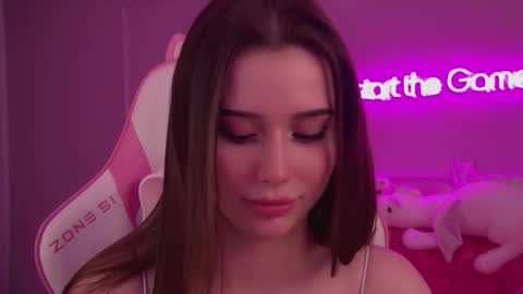 Diana online show from March 2025 04:14:01 AM