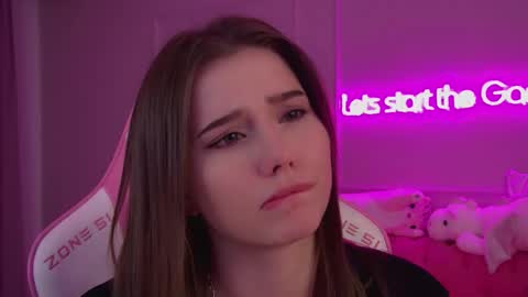 Diana online show from March 2025 02:14:02 AM