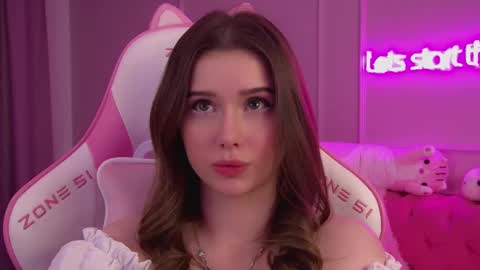 Diana online show from March 2025 12:15:01 AM