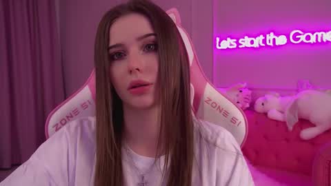 Diana online show from March 2025 09:26:01 PM