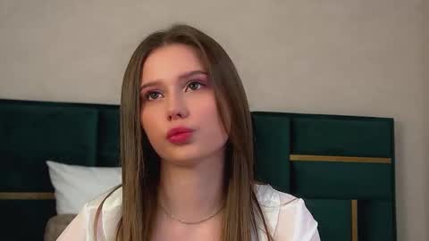 Diana online show from October 2025 06:27:02 AM