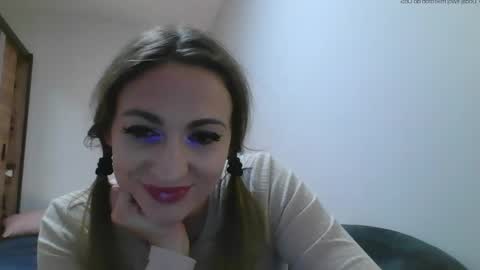 Snapshot of dianabigboobs chatting on June 2026 09:49:01 PM Diana online show from June 2026 09:49:01 PM